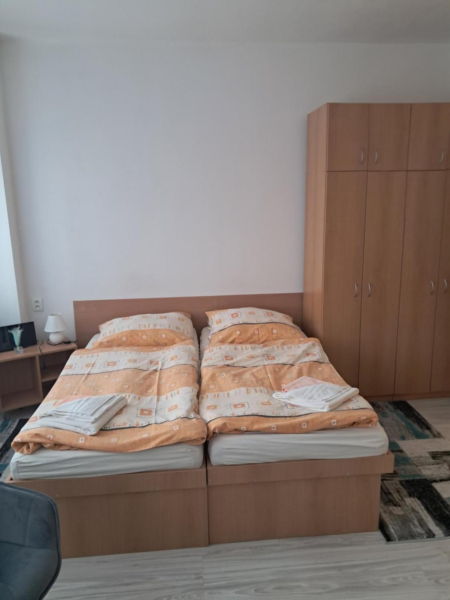 Ostello ŠD Urbánkova 2 Košice Esterno foto